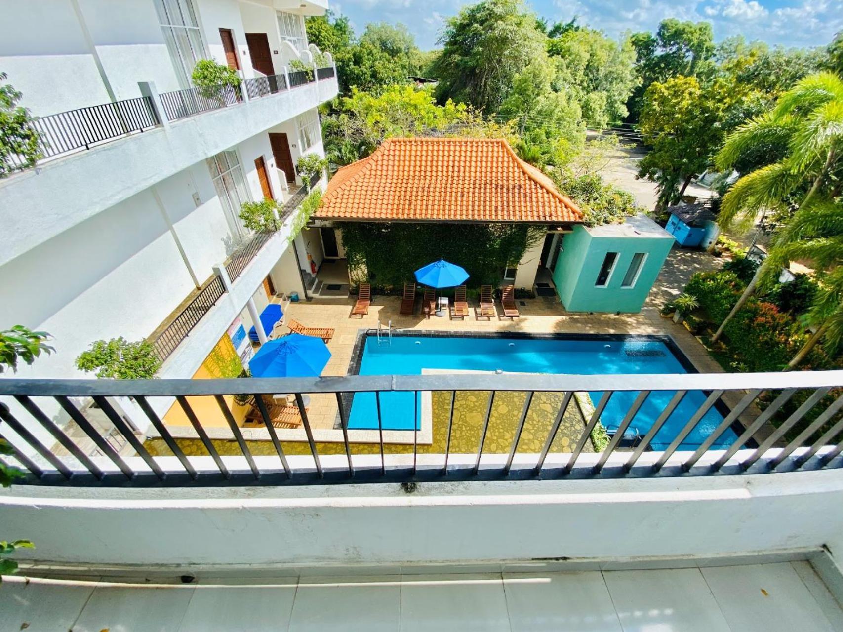Ceylan Lodge Holambra Exterior foto